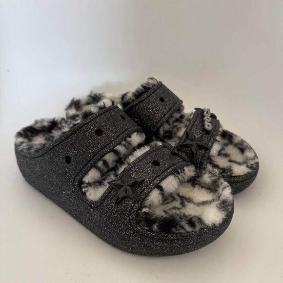 Crocs Cozy Fuzz-Lined Slides (W6/M4) - Picture 1 of 8